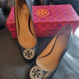 SOLD - Tory Burch Liana Crystal Rhinestone Embellished Medallion Pumps Heels 6.5
